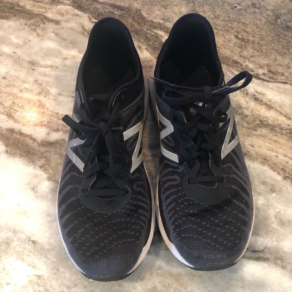 New balance Size 5.5 Youth Black and Silver Sneakers Unisex
